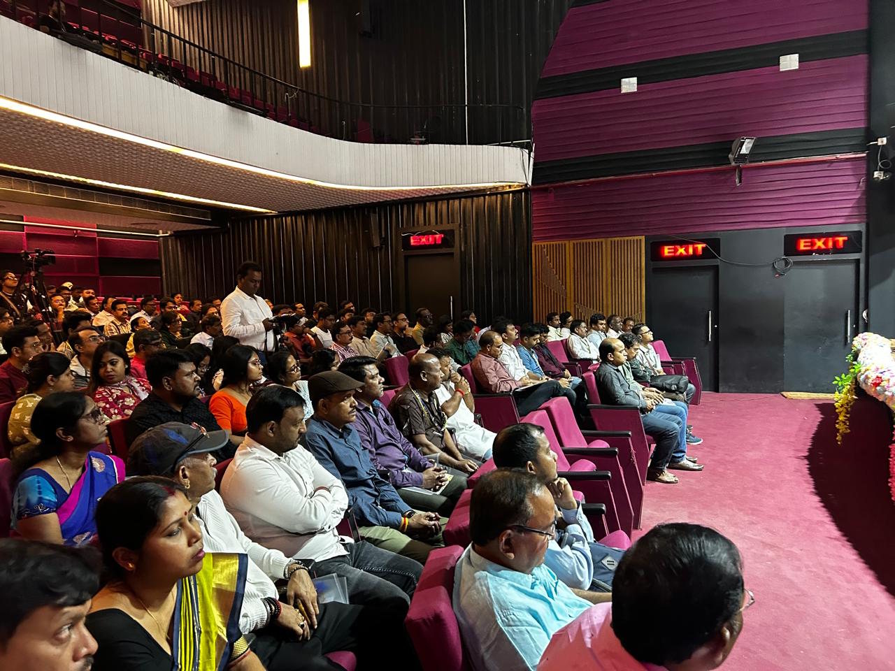 Delegates attending AIIBSCSTEWC West Bengal state conference